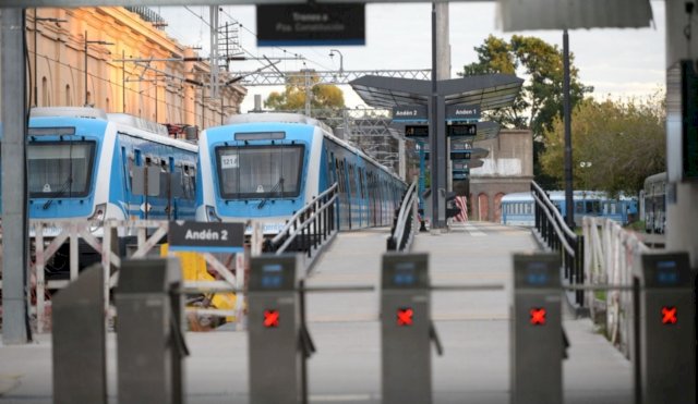 PARO DE TRENES