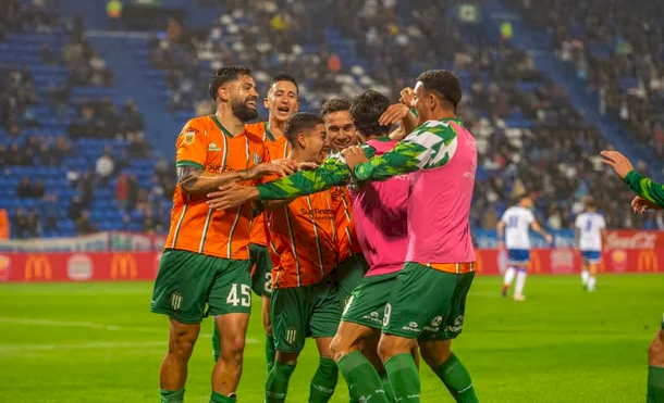 VELEZBANFIELD