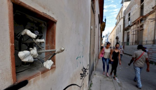 CUBA